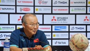 HLV Park Hang Seo nói lời chia tay bóng đá Việt Nam