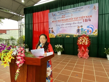 Kỷ niệm 25 năm Ngày Người khuyết tật Việt Nam