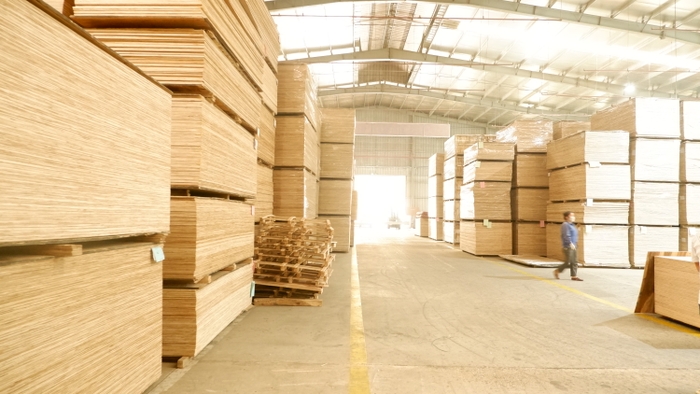 Xuất khẩu khó khăn, doanh nghiệp gỗ lao đao ảnh 2